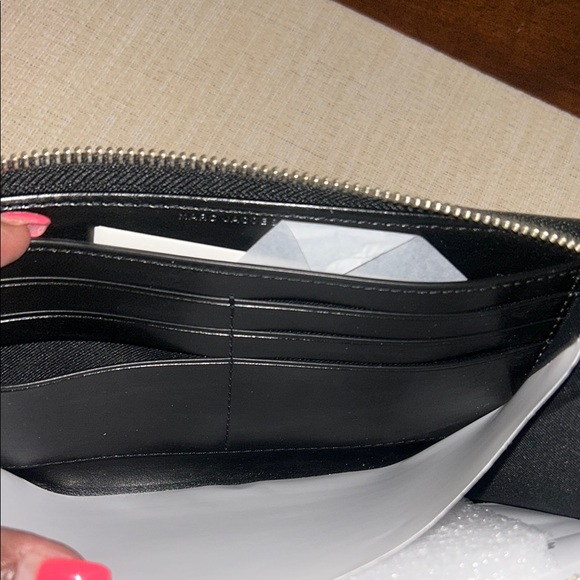 Marc Jacobs Gray Leather Wallet - Picture 6 of 7